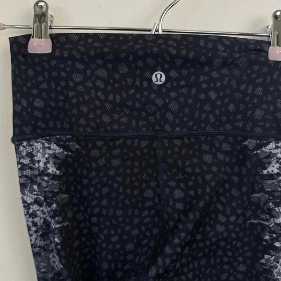 Lululemon Wunder Under Hi-Rise Tight 28" Overlace Wunderunder HR Ice Grey Black - Picture 8 of 9